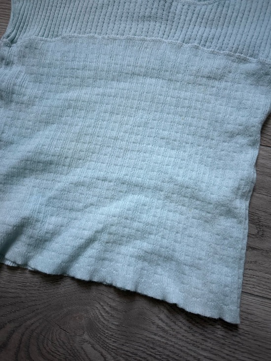 Axcess Top - Picture 2 of 7